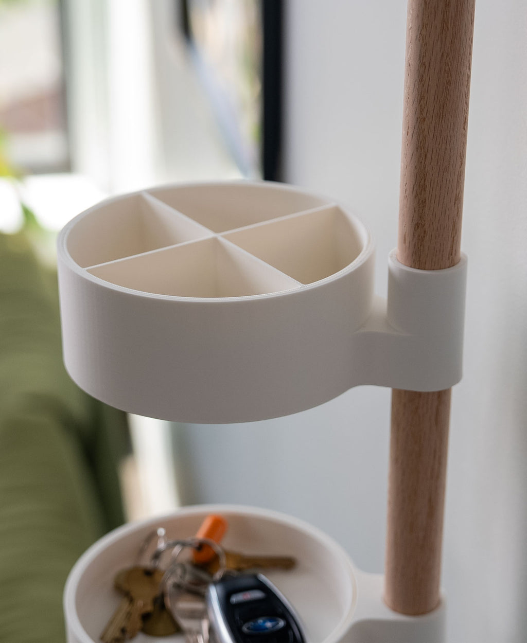 Vertical - Tray